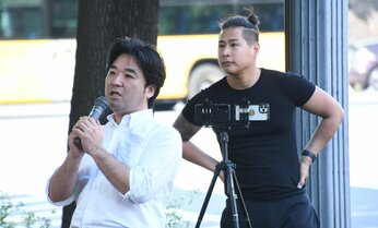 演説妨害「つばさの党」だけではない かつて「安倍やめろ」ヤジ集団も 識者が語る