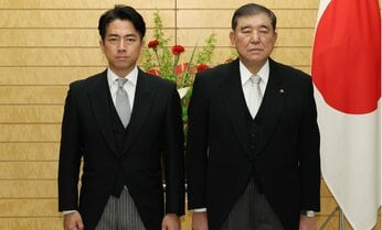 石破茂と小泉進次郎が背負う「父」の十字架 田中角栄・小泉純一郎も翻弄された「夏の参院選」に潜む魔物との闘い
