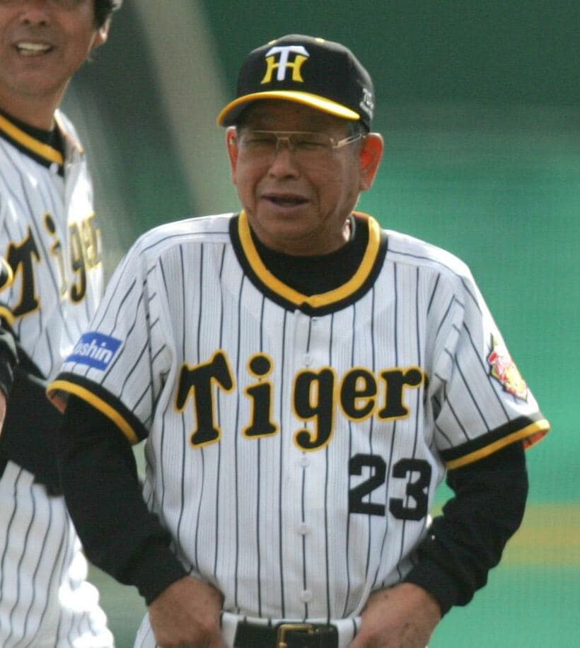 阪神の監督時代にチームの“守乱”をファンに謝罪した吉田義男氏