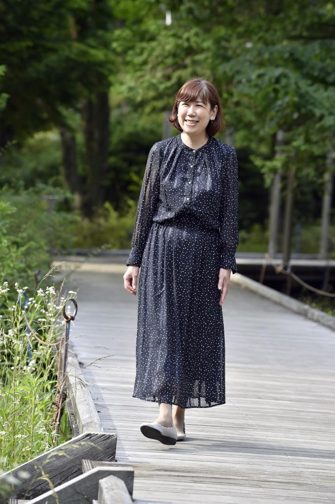 石塚幸子（いしづか・さちこ）／学生のとき、ＡＩＤ（非配偶者間人工授精）で生まれた事実を知った。ＡＩＤで生まれた人の自助グループ「ＤＩ　Ｏｆｆｓｐｒｉｎｇ　Ｇｒｏｕｐ」メンバー。共著に『ＡＩＤで生まれるということ』（萬書房）。ＤＬＪ理事、広報・事務局を担当（撮影／山田茂）