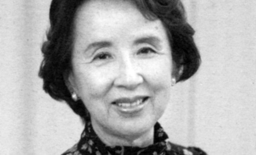 不倫する主婦役で新境地、宝塚出身の大女優・八千草薫「女は浮気