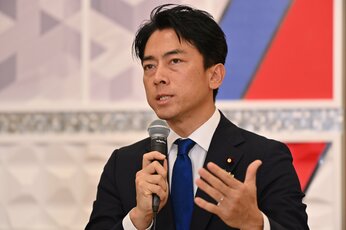 小泉進次郎氏が“宿敵”の全国郵便局長会に頭を下げたのは決戦投票をかけての焦りから