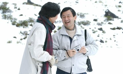 〈ご成婚から32年〉「はい、チーズ」と聞こえてきそう！　雅子さまが天皇陛下をパチリと撮影した瞬間