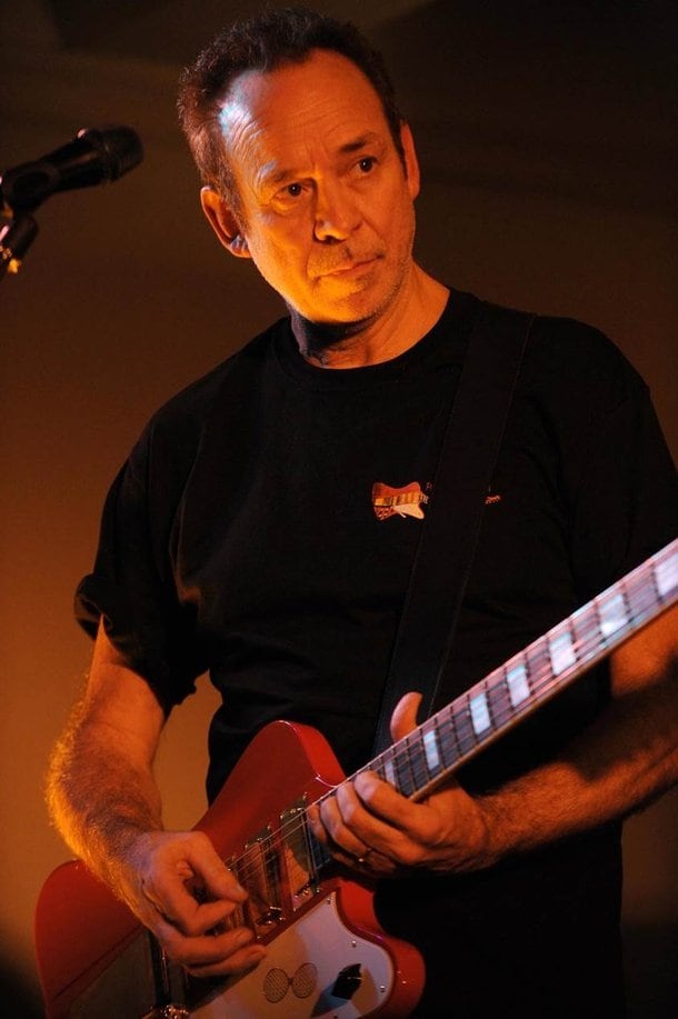 ロキシー・ミュージックのギタリスト、フィル・マンザネラの来日公演が決定