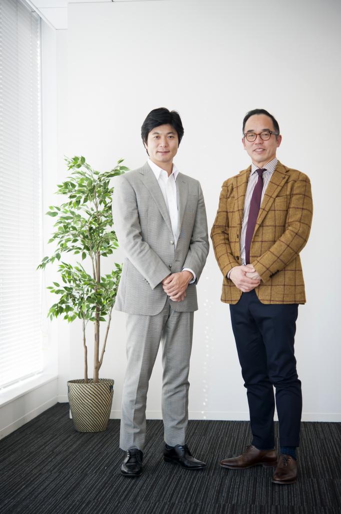 西條剛央さん（左）と花まる学習会の高濱正伸先生
