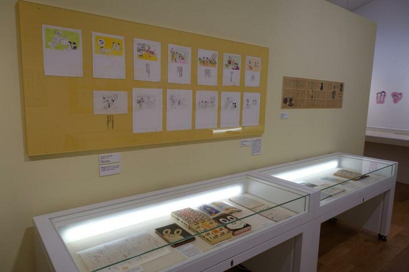 町子が歩んだ時代を振り返る展示
