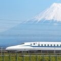 なぜ東海道新幹線は「雨に弱い」のか 1964年 の東京五輪前の急ピッチ施工に起因?根本的対策が取れないワケ