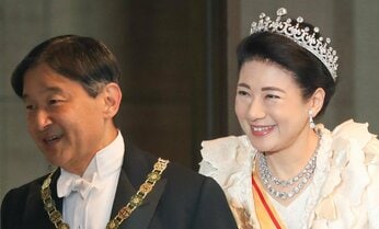 天皇陛下64歳に 「陛下のアドリブに雅子さまのツッコミ!」 令和皇室の現場にユーモアと笑いが絶えない理由