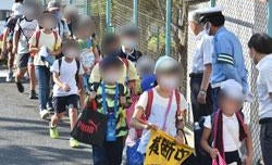 学校のコロナ対策 英国の声明にみる「感染防止が難しくても閉鎖すべきではない」理由