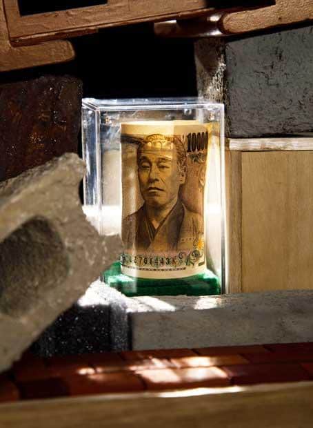 ２０１２年の九州北部豪雨で自宅が半壊し、買い直した自宅が１６年の熊本地震で全壊した被災者は「地震保険は欠かせない」と話す（撮影／今村拓馬、イラスト／ｋｕｃｃｉ）