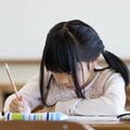 作家には「早生まれ」が多いって本当? 好きなことに没頭できる早生まれの特性は「個別化の時代」に大きな“武器”になる