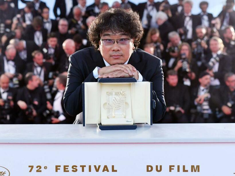 カンヌ映画祭で最高賞をとったポン・ジュノ監督　（ｃ）Ｆｅｓｔｉｖａｌ　Ｄｅ　Ｃａｎｎｅｓ