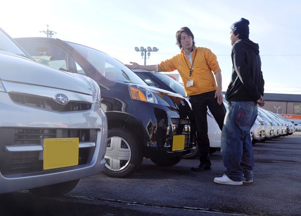 軽自動車専門の販売店　（c）朝日新聞社　＠＠写禁