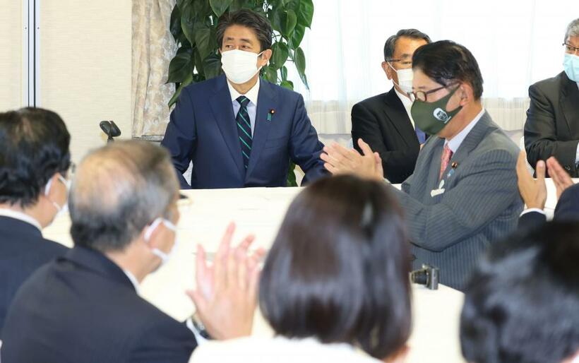 清和会の会長に就任した安倍氏（２０２１年１１月１１日）