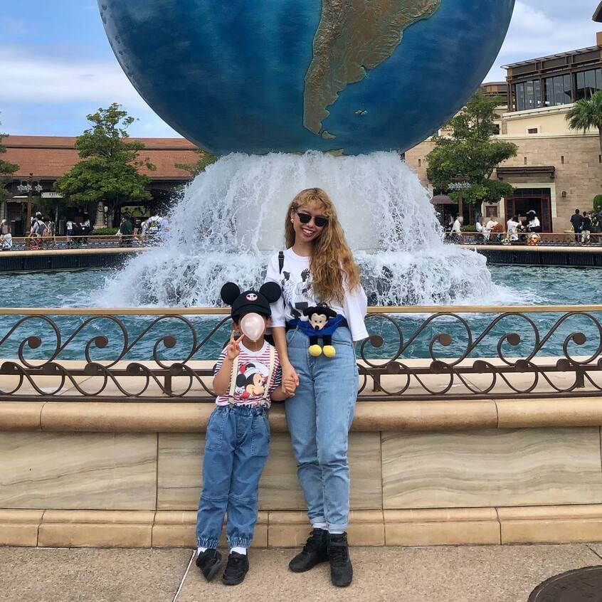 大阪からの親友夫婦に連れ出され、息子くんとディズニーシーを訪れたというpecoさん