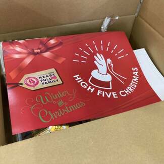 「クリスマスがつらい…」と悩むシングル家庭に届く“見知らぬサンタ”からのプレゼント その送り主は?