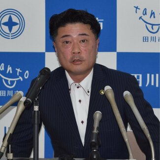 「行政には表も裏もある」情報公開を拒む町長が隣の市長から強要未遂容疑で告訴されたわけ