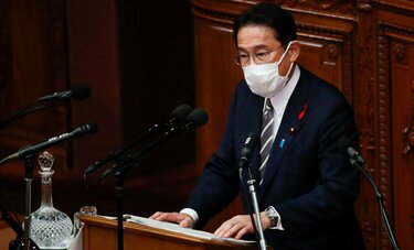 見据えていた参院選の先に輝く「黄金の3年」　岸田首相が党を重視する事情とくすぶる火種