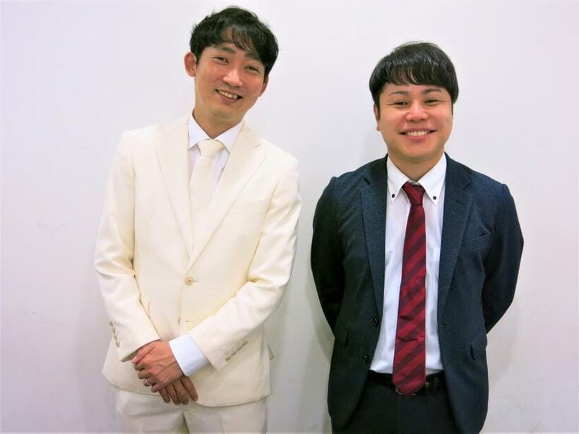 インタビューに応じたNON STYLE（撮影・中西正男）