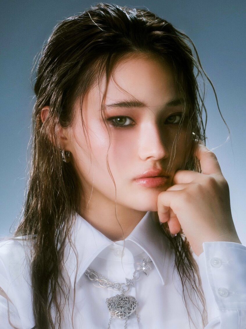 Michelle/2011年生まれ、東京都出身。憂いを帯びた声と独自の世界観を持つ。グループ最年少でありながら、ムードメーカー(写真/事務所提供)