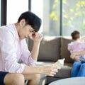 〈きょうは父の日〉“父親の産後うつ”とは? 全国初の専門外来設置から1年、信州大病院医師が語る「父の葛藤」