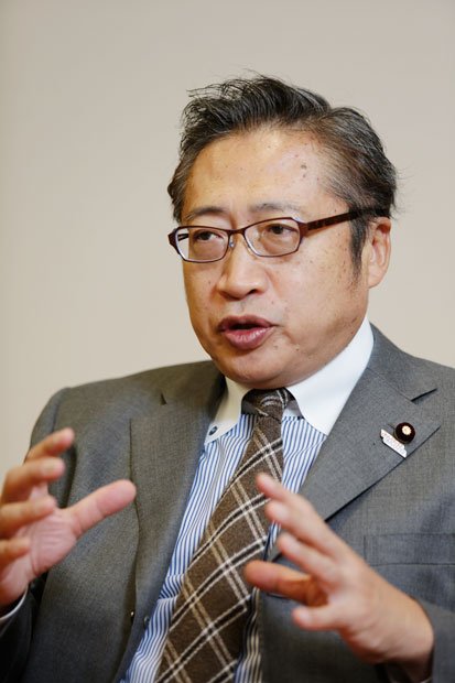 小泉氏との会合については、「出席した松田公太（参院議員）が、小泉さんに許可取ってツイッターでつぶやいちゃったんだよ」（撮影／写真部・岡田晃奈）