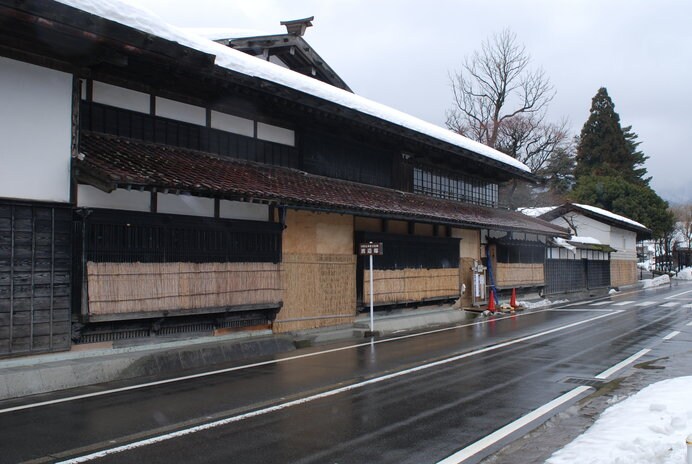 18世紀の町並みを残す関川村