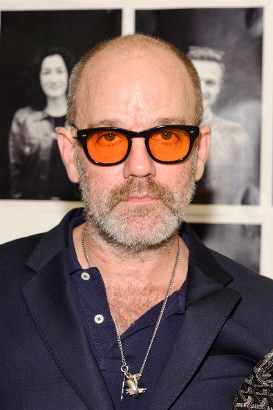 R.E.M.のマイケル・スタイプ、解散後初の曲はまさかのインストに