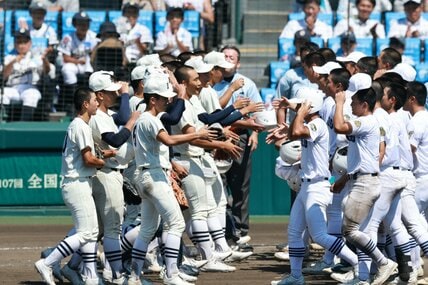 日大三（西東京）と県岐阜商の熱戦【AERA甲子園2025　写真特集】