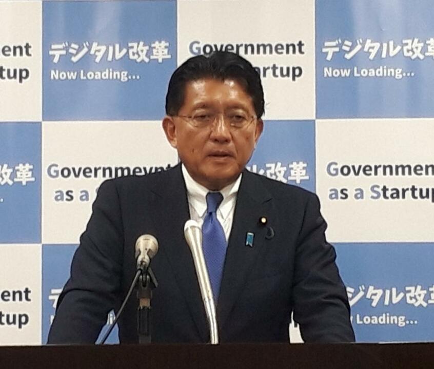 平井卓也デジタル改革担当相 (c)朝日新聞社