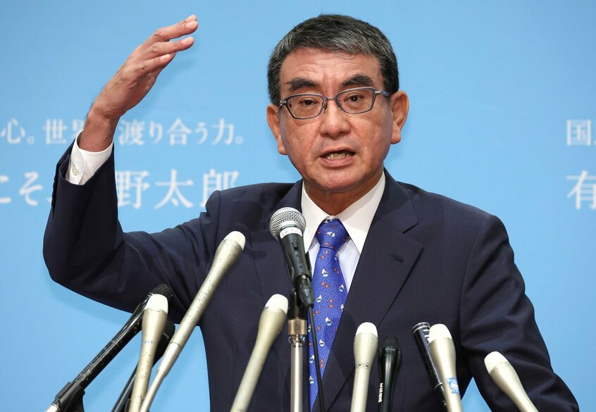 マイナ保険証の一本化を発表した河野太郎デジタル相(当時)