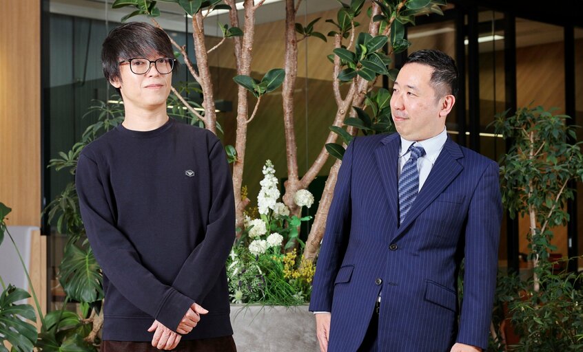 100億円トレーダーのテスタさん(左)と松井証券投資メディア部シニアプロフェッショナルの武藤正樹さん(撮影・加藤夏子)