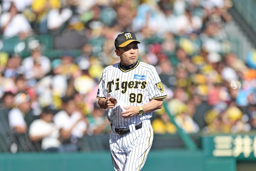 厳しく接しても選手を起用し続けていたという岡田前監督