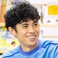 〈こどもの読書週間〉小島よしおが「本」をたくさん読む理由 「読書が栄養になって、個性につながっていく」