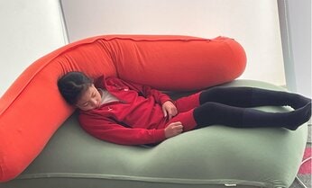 子どもに「早く寝なさい」は無理? 思春期は体内時計が夜型化 学校で“昼寝”より必要なこと