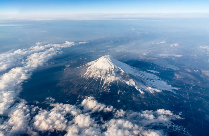 富士山での気象観測が始まったのは1895年（明治28年）