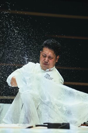 写真・図版(1枚目)| 【阪急うめだ本店】関西初登場!洋菓子世界大会優勝パティシエの味が7月9日(水)~期間限定で大阪梅田に!