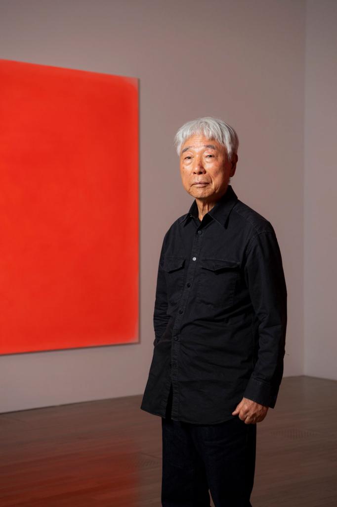 李禹煥（リ・ウファン）／１９３６年生まれ、韓国・慶尚南道出身。ソウルの美術大学を経て１９５６年に来日。日常的に目にするものを、非日常的な組み合わせや配置で示す「もの派」の中心として国際的に活躍（撮影／写真映像部・高野楓菜）