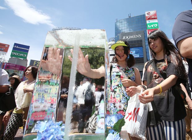 ICO幹部を真夏の東京に招けば、秋開催に納得するかも？　（c）朝日新聞社　＠＠写禁