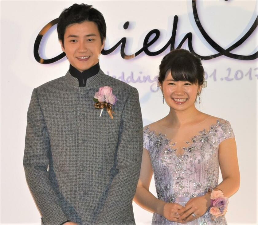 離婚した福原愛（右）と江宏傑（C）朝日新聞社