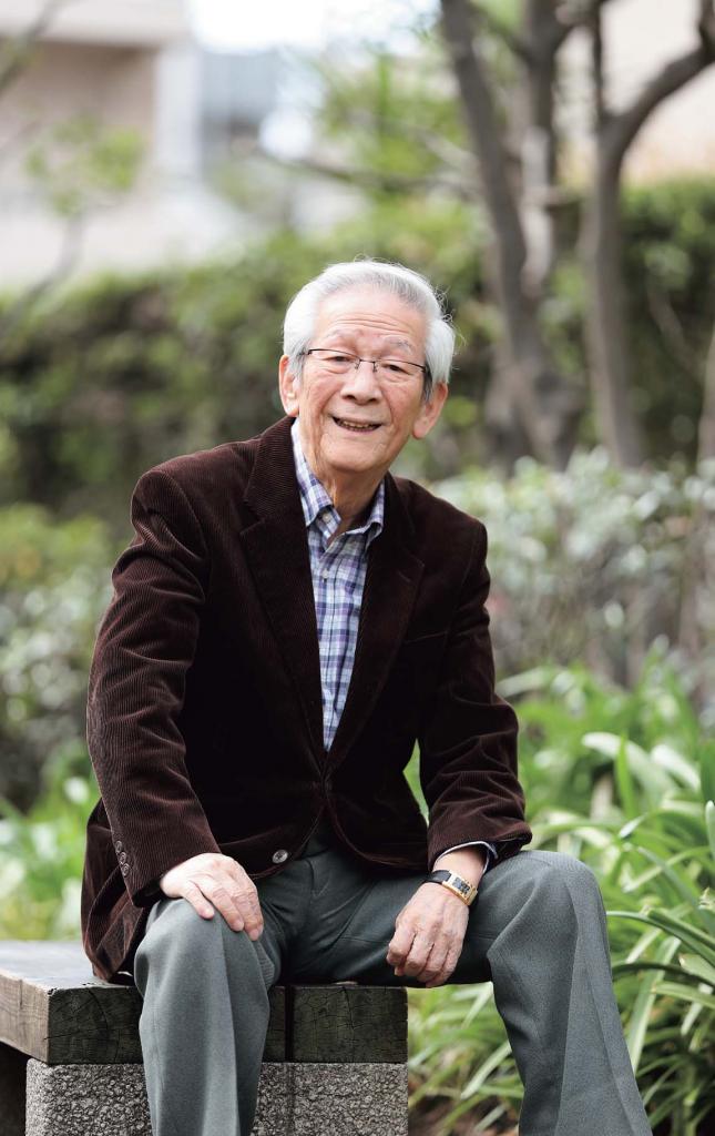 カメラマンに対して、にこやかな笑みを見せてくれた小松政夫さん。(写真/加藤夏子 2020年3月13日芦花公園にて撮影)