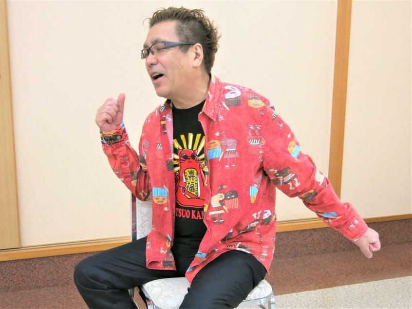 亡き母を語るときにも「明るさ」は忘れない嘉門さん