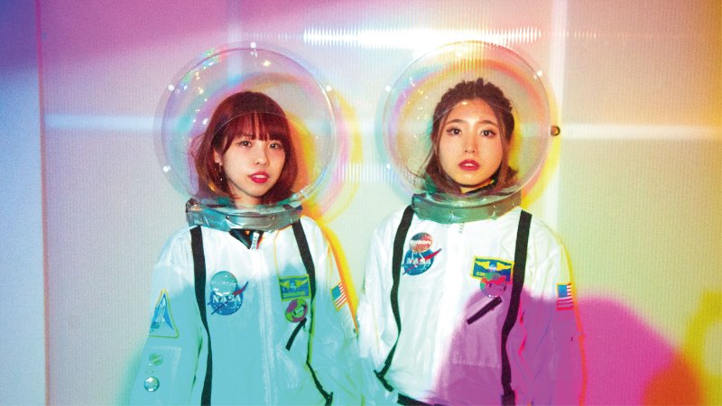 新感覚２ピースバンド ミスモペ、加藤マニ監督による最新楽曲「ロケットガール」MVを公開