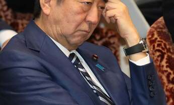 常態化する官邸ぐるみの文書改竄 安倍長期政権が産んだ“異様な権力”の正体とは?