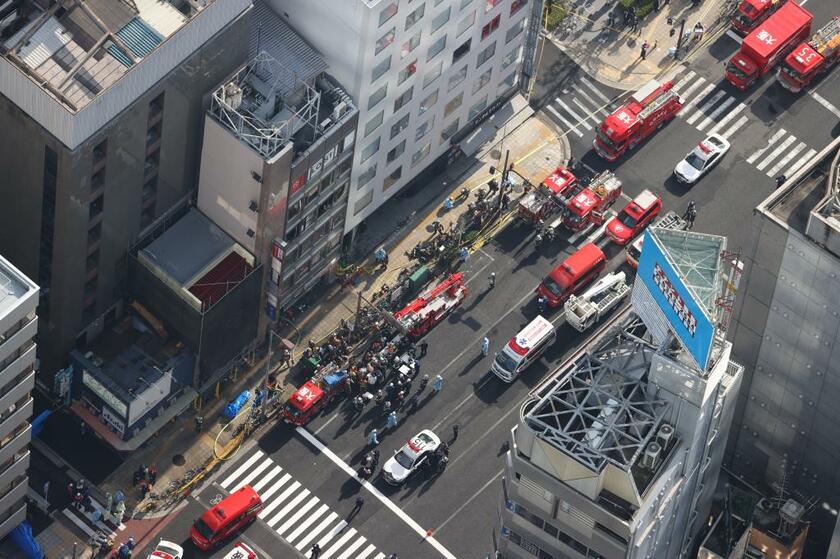 放火による火災で大阪市北区の雑居ビルにある「西梅田こころとからだのクリニック」の患者やスタッフら２５人が犠牲になった。事件後、ＳＮＳでは精神疾患を持つ人を中傷する書き込みが散見された