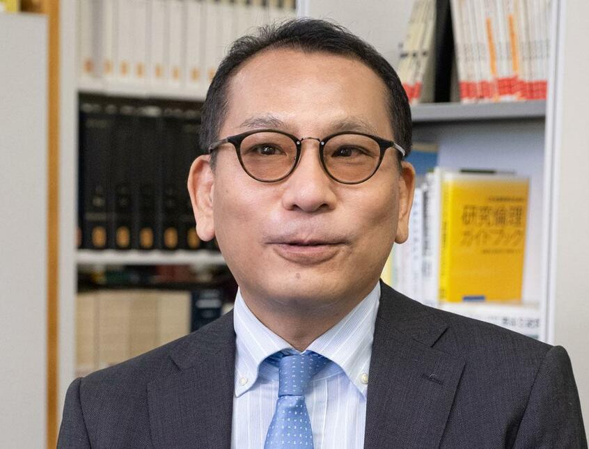 森 暢平(もり・ようへい)/1964年生まれ。元毎日新聞記者、成城大学教授(メディア史研究)。著書に『天皇家の恋愛』『天皇家の財布』など(写真:本人提供)