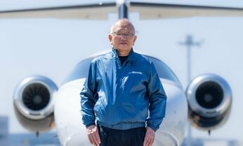 面白い会社を追求し続ける革命児 ビジネスジェットの価格破壊へ マイクロジェット会長・西久保慎一