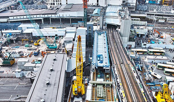 渋谷駅周辺は再開発工事が進行中