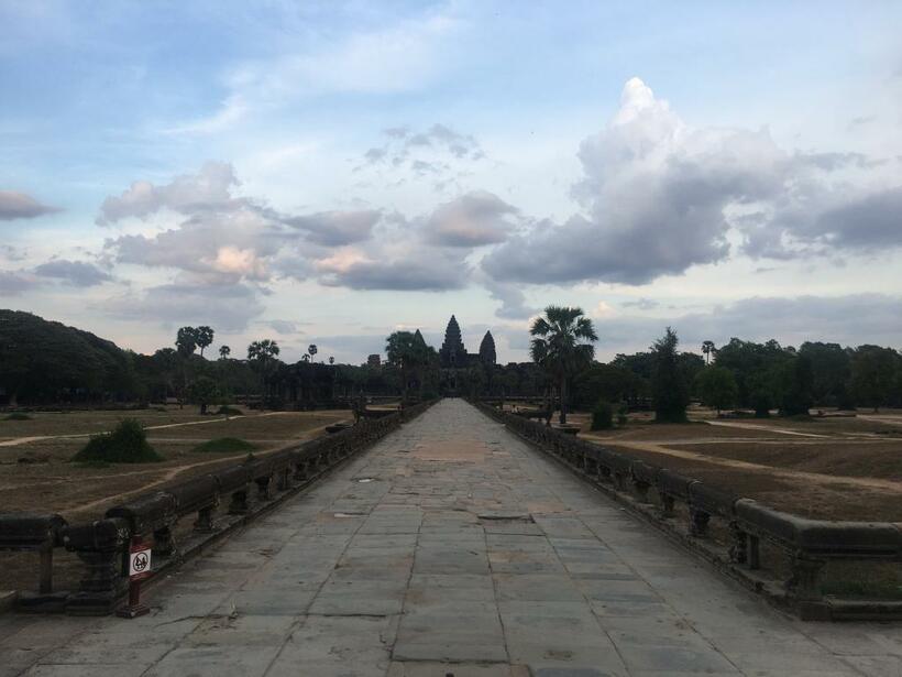 カンボジアのアンコールワット。観光客が入国できないため、人の姿はほとんどない（撮影／今永健太）