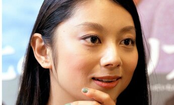 ついに連ドラ主演「小池栄子」 グラビア卒業から20年で大女優に上り詰めたストイックな素顔